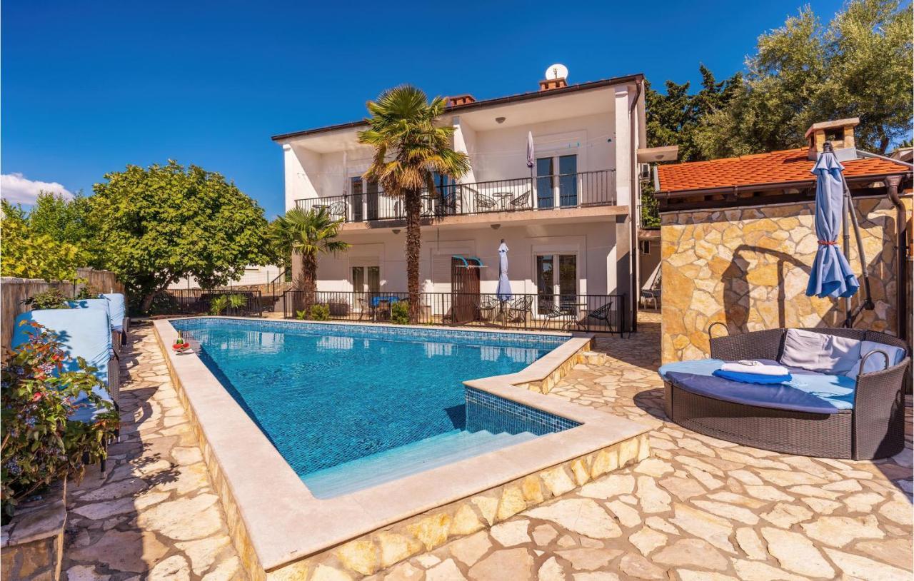 Cozy Apartment In Krk With Kitchen Krk Town Exterior photo